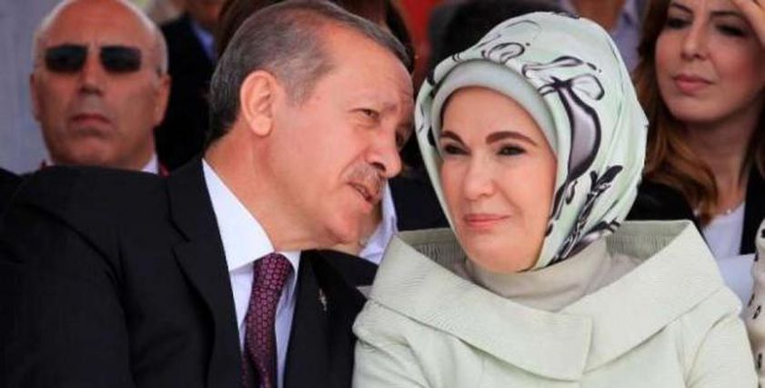 صحيفة تركية تنتقد تبذير زوجة أردوغان: 