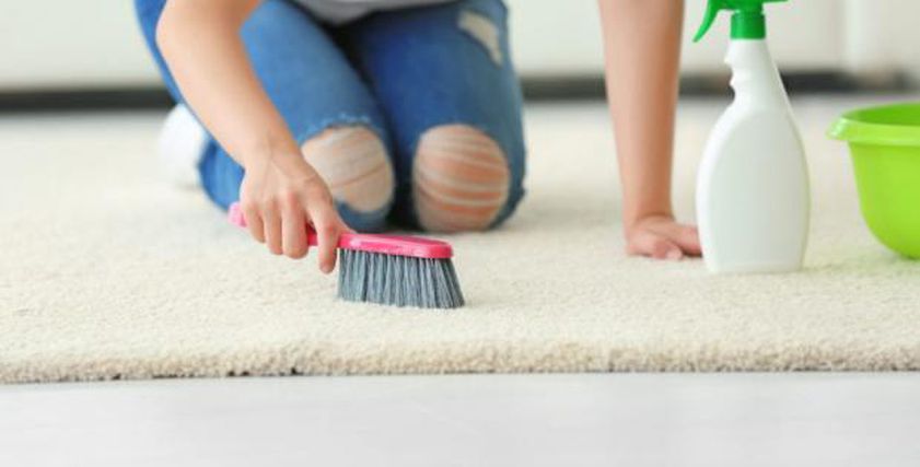 تنظيف أرضية البيوت