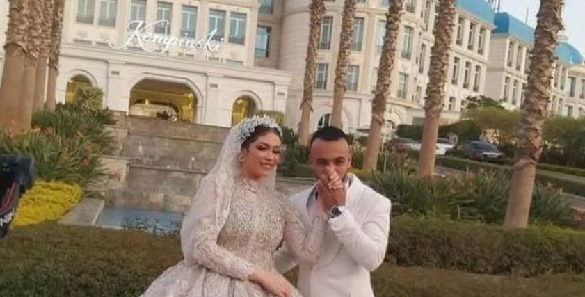 محمد مجدي أفشة وعروسه