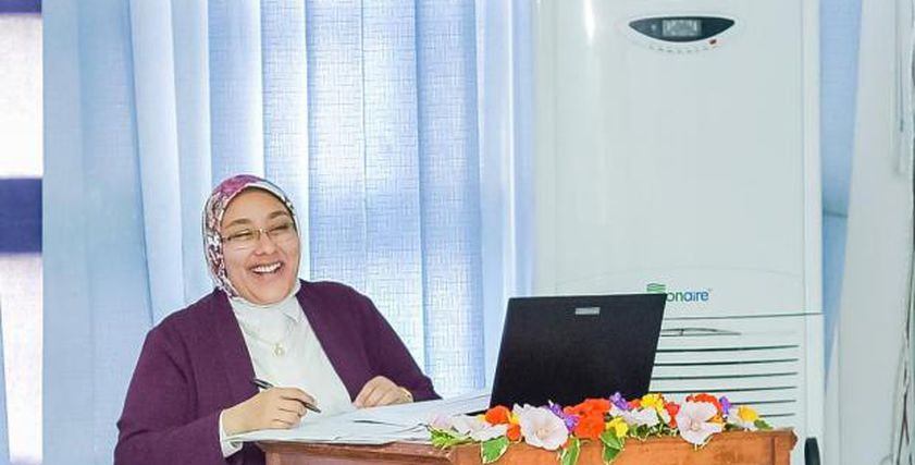 الدكتورة منار أحمد