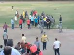 حرب شوارع في مباراة المنيا وبني سويف «فيديو»