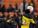 بيرسي تاو يكشف كواليس أول لقاء مع مدرب جنوب أفريقيا بعد انتقاده
