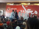 صورة| مجدي عبد الغني يعلن تأييده لطاهر في انتخابات الأهلي