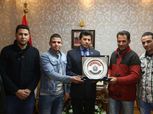 وزير الشباب والرياضة يكرم منقذي ركاب محطة مصر