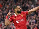 محمد صلاح يداعب أحد المعجبين بالإمارات: «بس يا ابني أنا جاي أتكلم كلمتين»