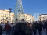 صور.. نائب رئيس الزمالك يحتفل بالكريسماس مع أولاده في مدريد