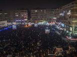 في شارع جامعة الدول: مشجعو مصر والكاميرون معاً والهتاف حتى الصباح
