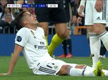 بالفيديو| «فاسكيز» يخرج من مواجهة ريال مدريد وأياكس باكيًا للإصابة