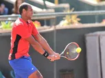 اتحاد التنس يجري مسحة كورونا للموظفين