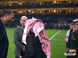 حسام حسن يحضر مباراة الهلال والنصر في نهائي كأس موسم الرياض (فيديو)