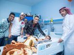 بالصور| "الحضري ومتعب" يزوران مركزًا للأورام في السعودية