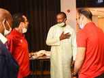 رئيس نادي «سونيديب» يزور بعثة الأهلي بفندق الإقامة بالنيجر