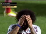مارسيلو يكسر قدم لاعب أرجنتينوس في كوبا ليبرتادوريس.. ويخرج باكيا