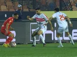 محمد عواد يتصدى لتسديدة «هاني» في مباراة الأهلي والزمالك بالدوري