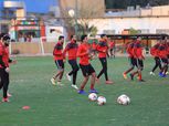 «اليخاندرو» يقود تدريبات بدنية للاعبي الأهلي