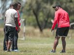 تعطل انطلاق مران الأهلي في تنزانيا بسبب إصلاح أرضية الملعب