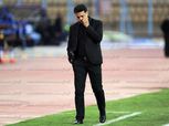 "إيهاب جلال" يكتفي بمشاهدة مران الزمالك من خارج الملعب