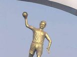 الإسكندرية تضع تمثالا للاعب كرة يد بمدخل المحافظة استعدادا للمونديال