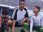 مقتل لاعب كرة قدم ونجله بسبب قذيفة على ملعب الأهلي اليمني (صورة)
