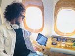 بعد أنباء استغناء باوك اليوناني عنه.. عمرو وردة ينشر صورة جديدة من الطائرة
