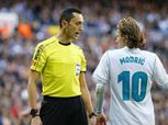 سانشيز مارتينيز حكما لكلاسيكو ريال مدريد وبرشلونة في الدوري الإسباني