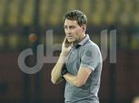 "فايلر" يعقد محاضرة للاعبي الأهلي خلال المران الأول في الإمارات