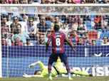 الدوري الإسباني| فالنسيا يسقط في تعادل جديد أمام ليفانتي