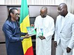 الاتحاد السنغالي يعلن تمديد عقد سيسيه المدير الفني للمنتخب حتى 2024
