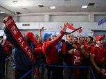 جمهور الأهلي يتوافد على مقر إقامة الفريق بتونس