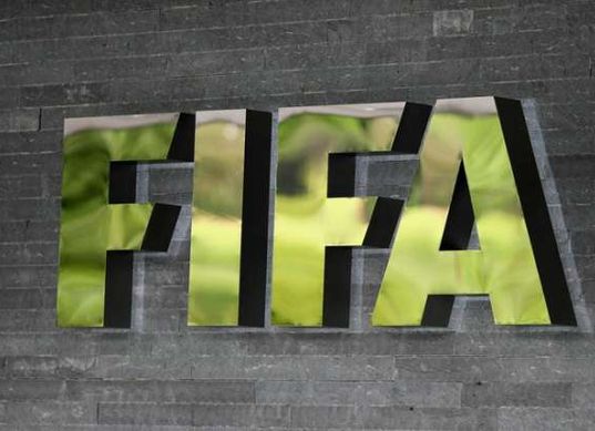 فيفا ينهي أزمة كأس العالم للأندية 2025 بمشاركة الأهلي.. تصريحات رسمية