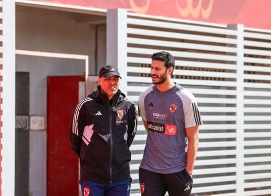 محمد الشناوي يطلب المشاركة في المباريات مع الأهلي