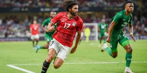 محمد النني لاعب أرسنال ومنتخب مصر