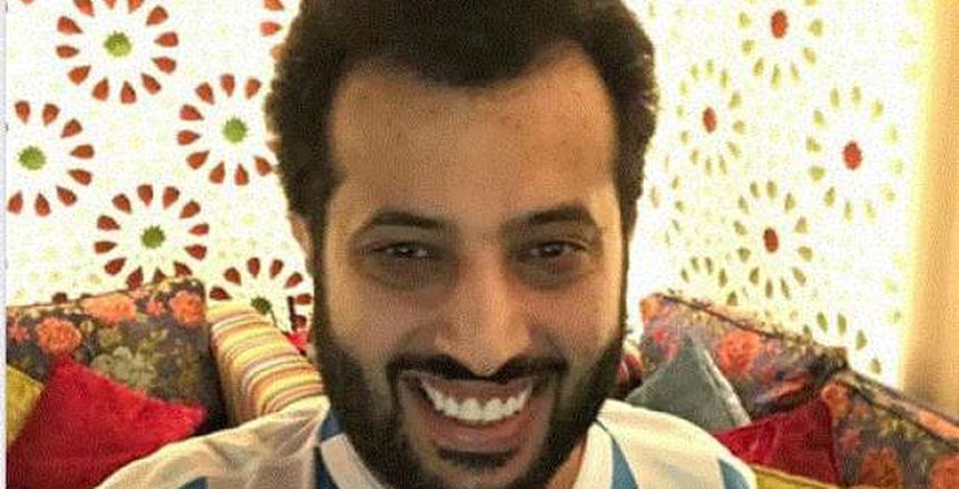 بالصور| "آل الشيخ" لرئيس الأهلي: شجع الهلال أمام بيراميدز عشان يخسر