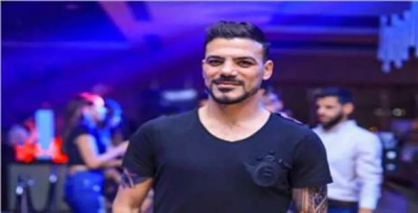 عمرو زكي: الأهلي أخطأ في أزمة القمة.. والكوبري سبب عدم وصول الزمالك