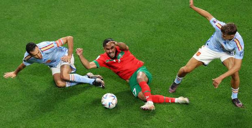 إثارة وفرص ضائعة بشوط أول سلبي بين المغرب وإسبانيا في كأس العالم