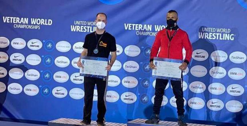 مصطفى النمر يحقق ذهبية المصارعة الحرة في بطولة الرواد باليونان