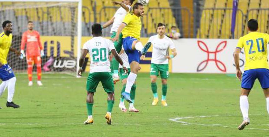 25 دقيقة: إبراهيم نور الدين يطرد لاعب الإسماعيلي.. والمصري يسجل هدفين