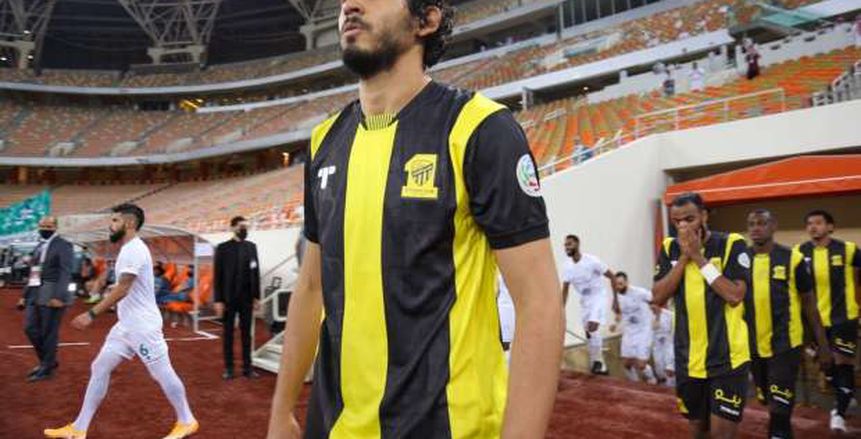 إعلامي سعودي يطالب بتوقيع عقوبة على لاعب الرائد بعد البصق على حجازي