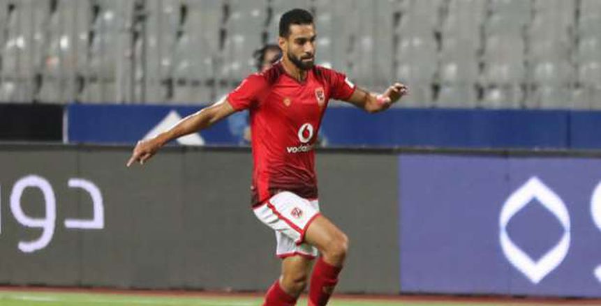 عمرو السولية يعتدي على حكم مباراة بيراميدز