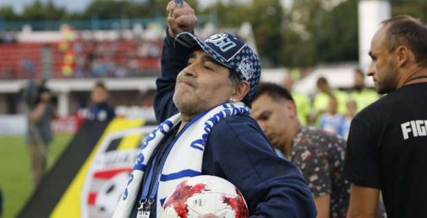 بالصور| احتفالات عارمة بـ «مارادونا» بعد توليه رئاسة دينامو بريست البيلاروسي