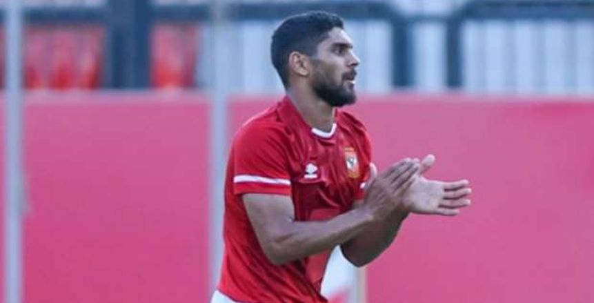 شادي حسين يتخلص من آلام الركبة قبل مباراة الأهلي والمقاولون العرب