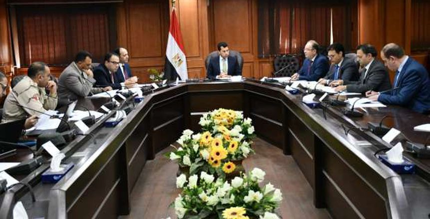 وزير الرياضة يناقش مقترح إدارة وتشغيل مدينة مصر الدولية للألعاب الأوليمبية
