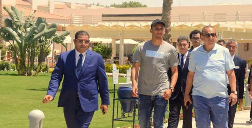 بعد زيارة الأهرامات.. كامل أبو علي يستضيف نافاس في الغردقة لدعم السياحة المصرية