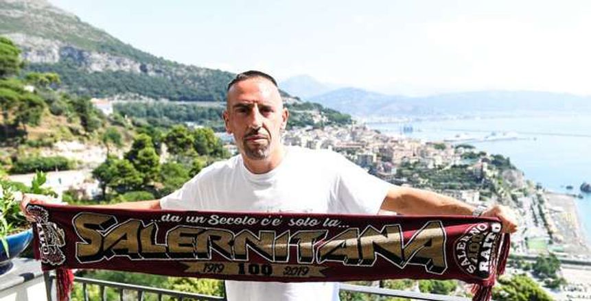 ساليرنيتانا فريق ريبيري الجديد.. عاش 3 أزمات وعاد إلى الدوري الإيطالي