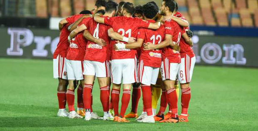 كم نقطة يحتاجها الأهلي للتتويج بلقب الدوري المصري؟