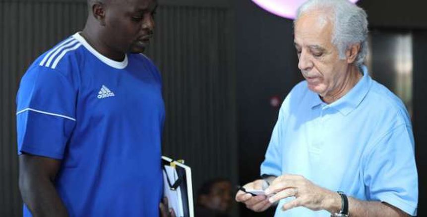 طاقم «حكّام» مباراة «الأهلي وحورويا» يصل غينيا فجر الخميس