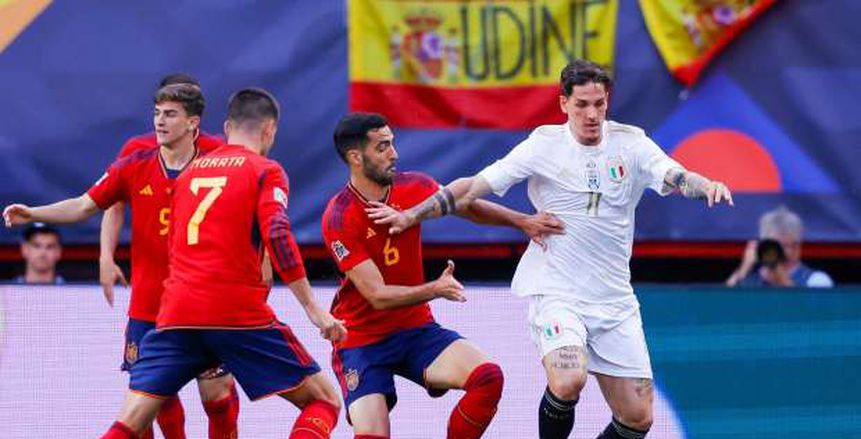 شوط إيجابي مثير بين إيطاليا وإسبانيا في نصف نهائي دوري الأمم الأوروبية
