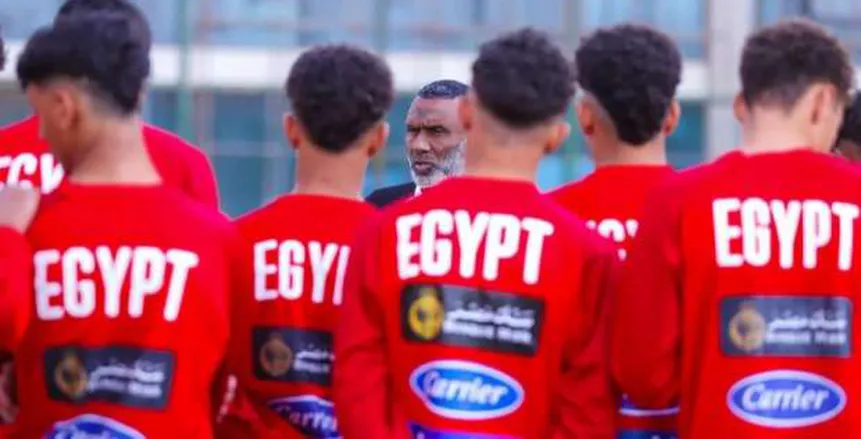 السفير المصري بالمغرب يطمئن على بعثة منتخب الناشئين  