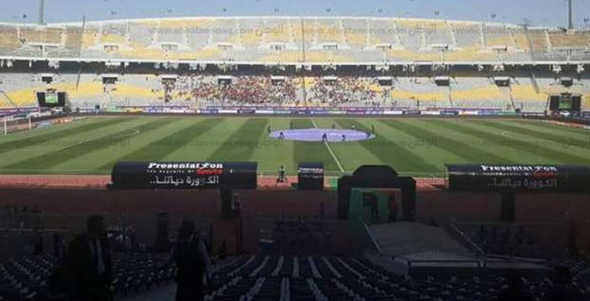 مصر والكونغو| عامر حسين يعلن موعد فتح أبواب برج العرب للجمهور قبل المباراة