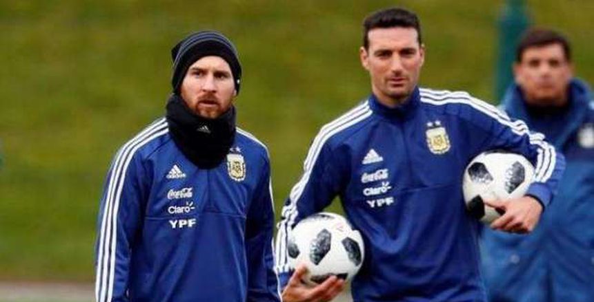 رسميا.. سكالوني مستمر في تدريب الأرجنتين بتصفيات مونديال 2022